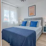 Bonaca Τρογκίρ