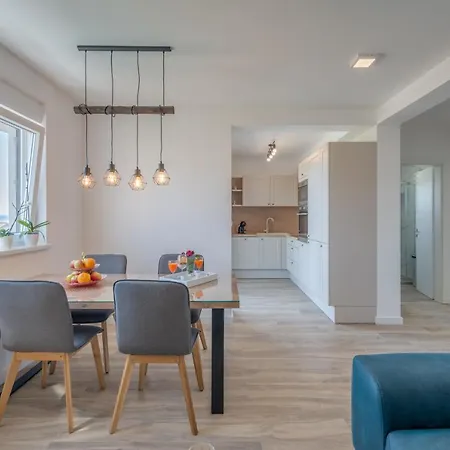 Bonaca Apartment